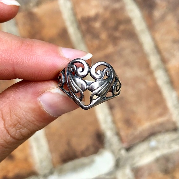 Jewelry - VINTAGE STERLING SILVER HEART RING